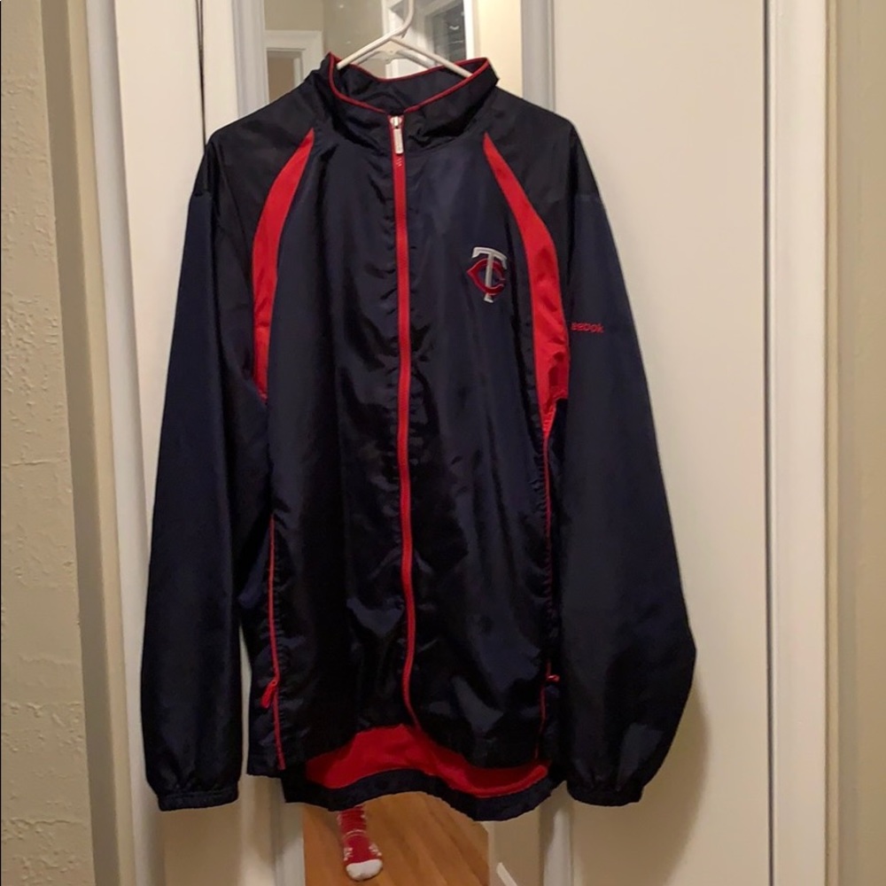 Twin city windbreaker